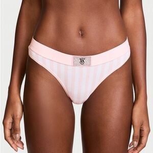 NWT Victoria's Secret Logo Cotton Shine Patch thong Panties.